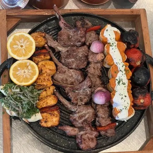سینی میکس کباب کوبابا